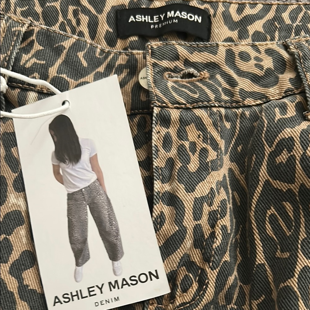 Ashley Mason Black and Tan Boyfriend Jeans with Bold Pattern
